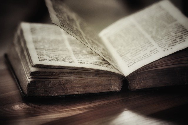 Bibel 640x427